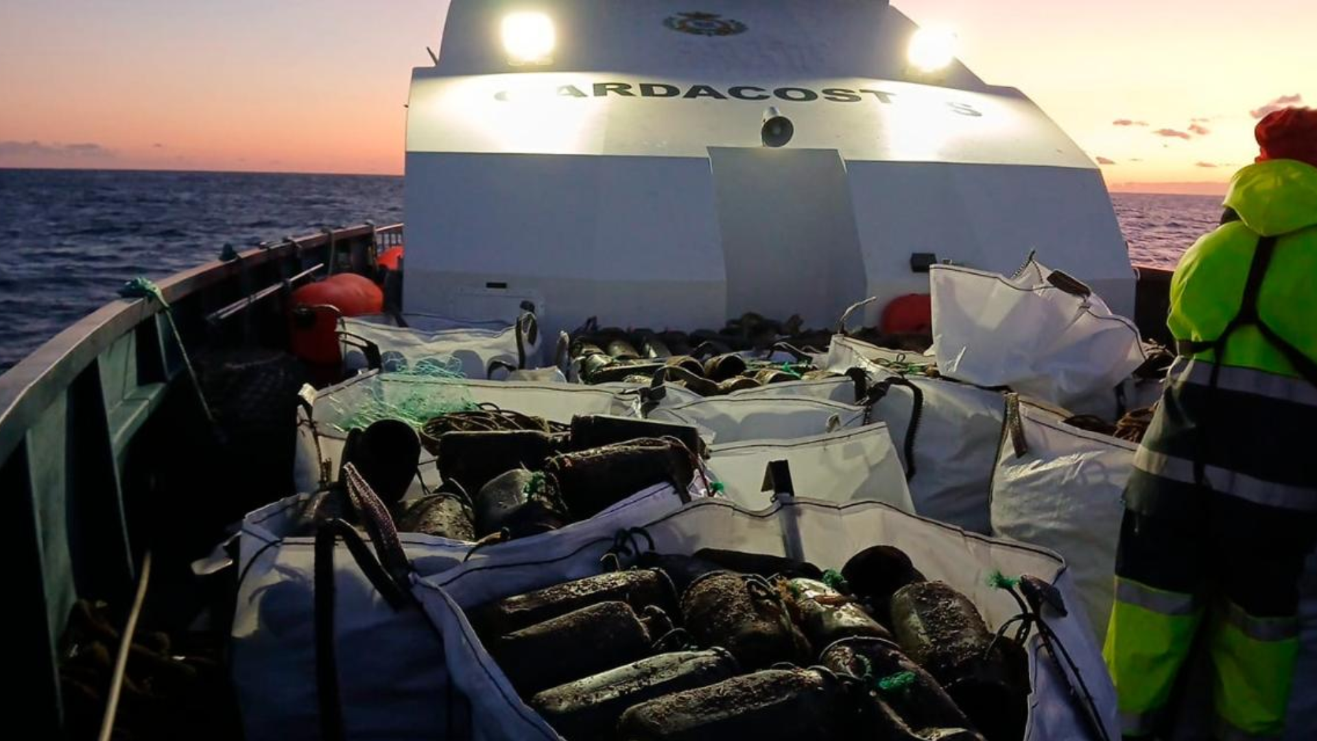 Decomisan 720 cacharros y liberan 117 kilos de pulpo en A Guarda | Xunta de Galicia