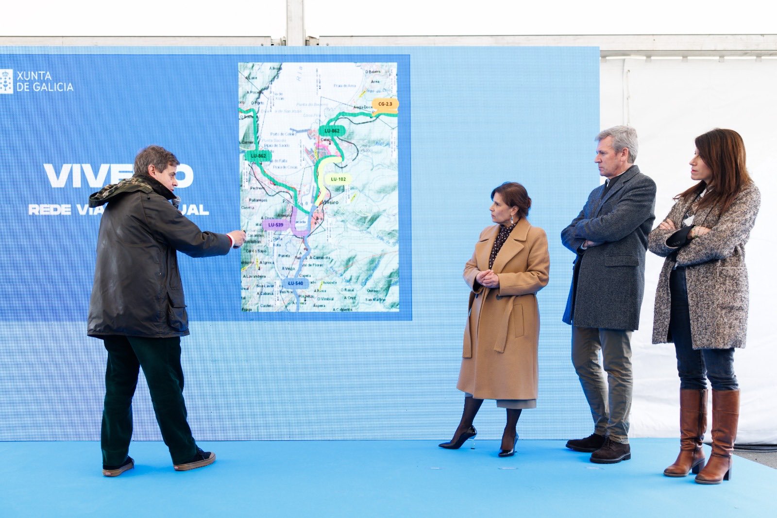 Alfonso Rueda, durante la presentación del proyecto de la variante de Viveiro.