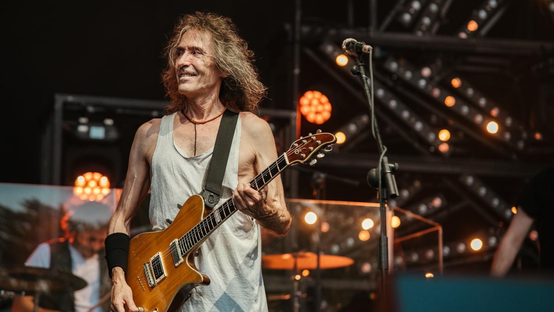 Imagen de archivo de Robe Iniesta en un concierto | ROBE