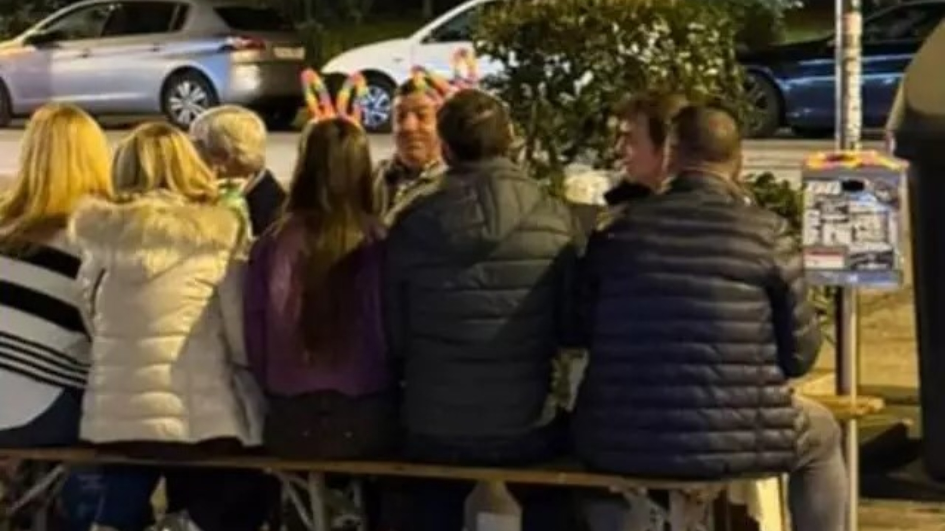 Los turistas cazados de picnic en el Areal, en Vigo | ASOCIACIÓN DE VECINOS ZONA CENTRO DE VIGO