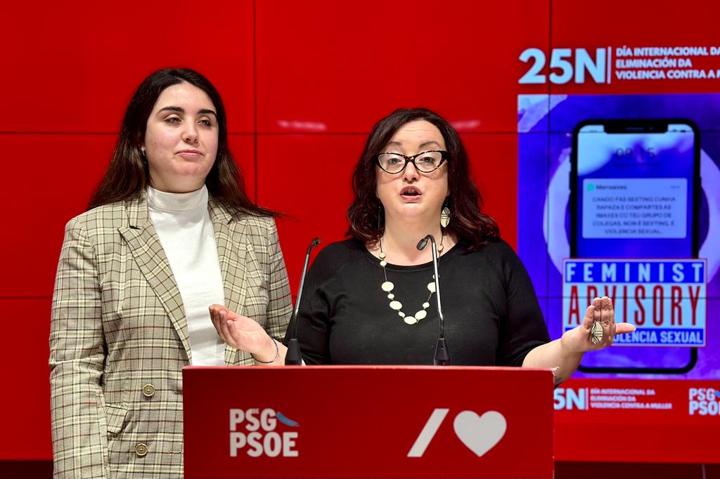 La exsecretaria de Igualdad del PSdeG, Silvia Fraga, en un acto público representando al partido en Galicia
