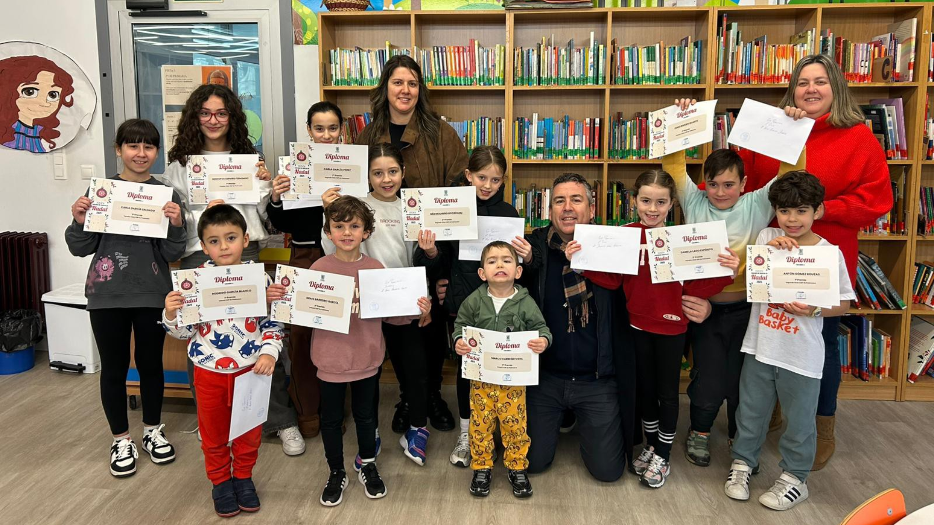 El alcalde de Brión entrega los premios del XXXV Concurso de Tarjetas de Navidad