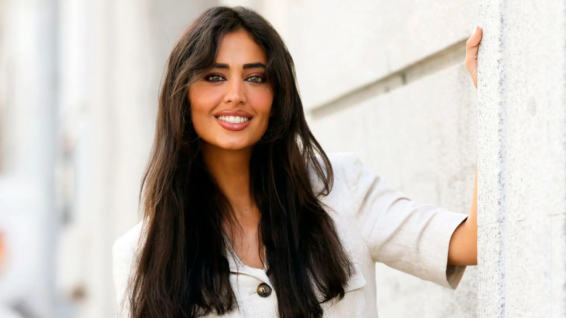 María Lamela, periodista de Vilalba, nueva presentadora del programa Supervivientes en Telecinco