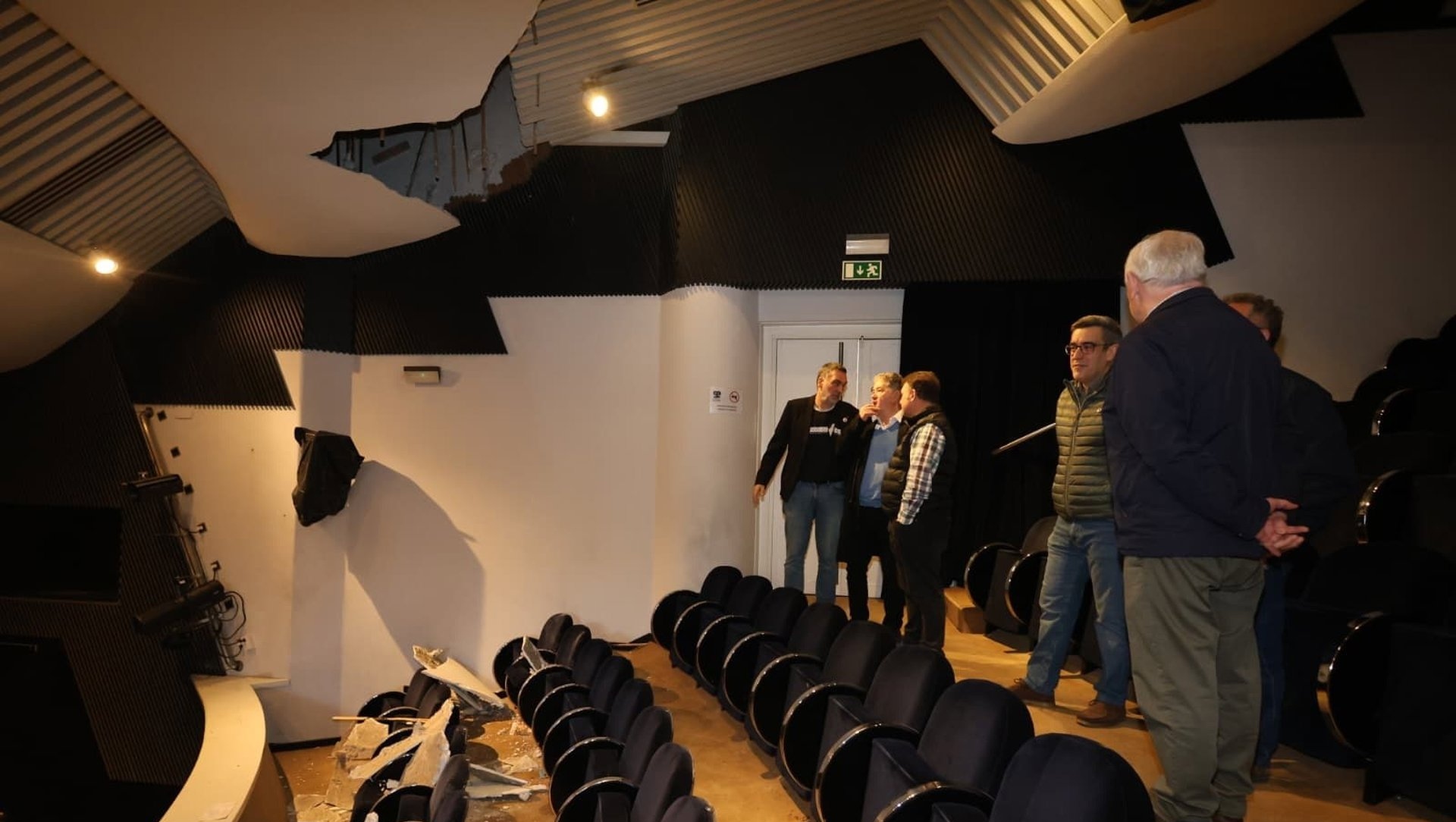 Falso techo Teatro Principal Pontevera