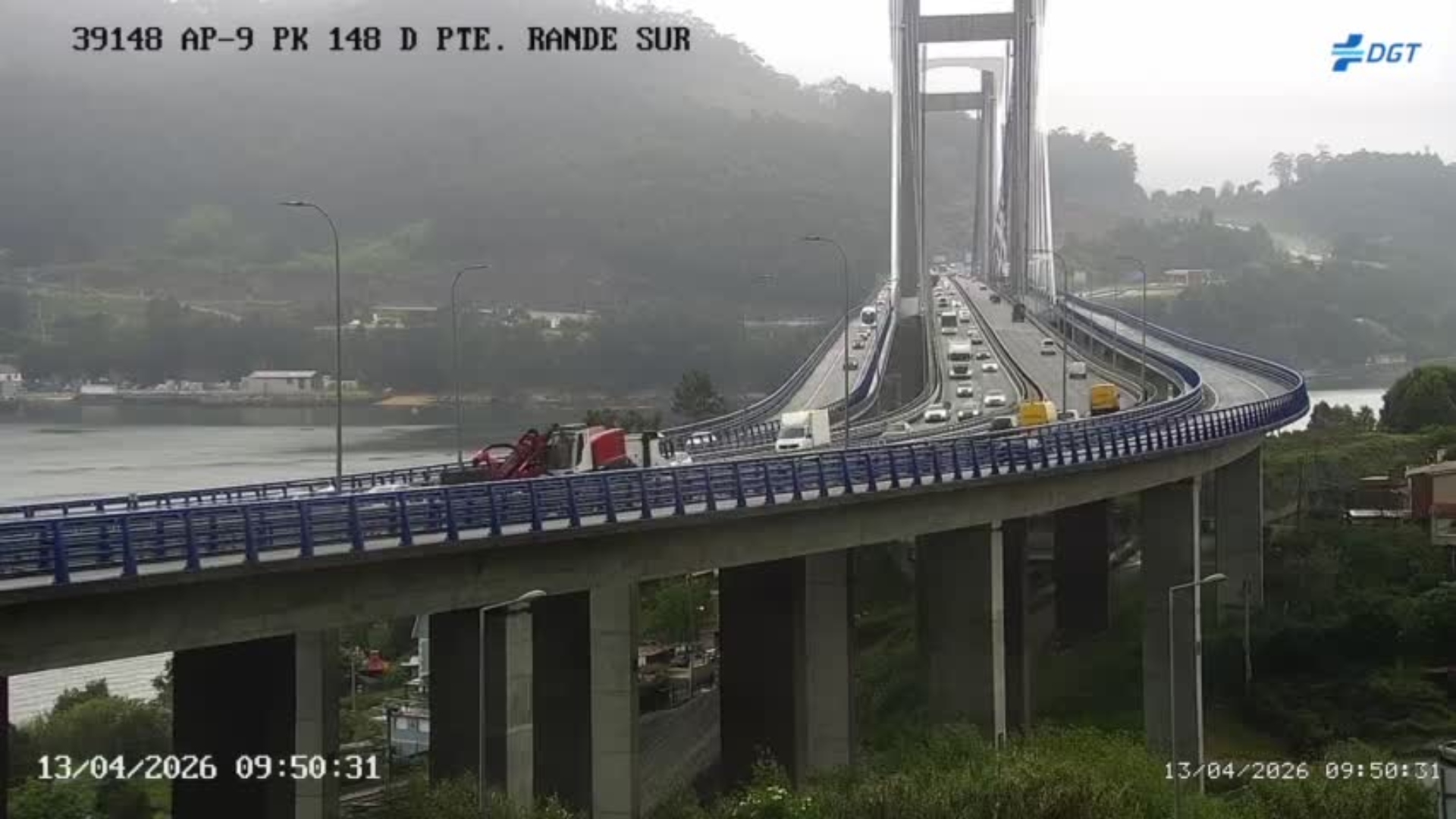 El atasco en el Puente de Rande | DGT