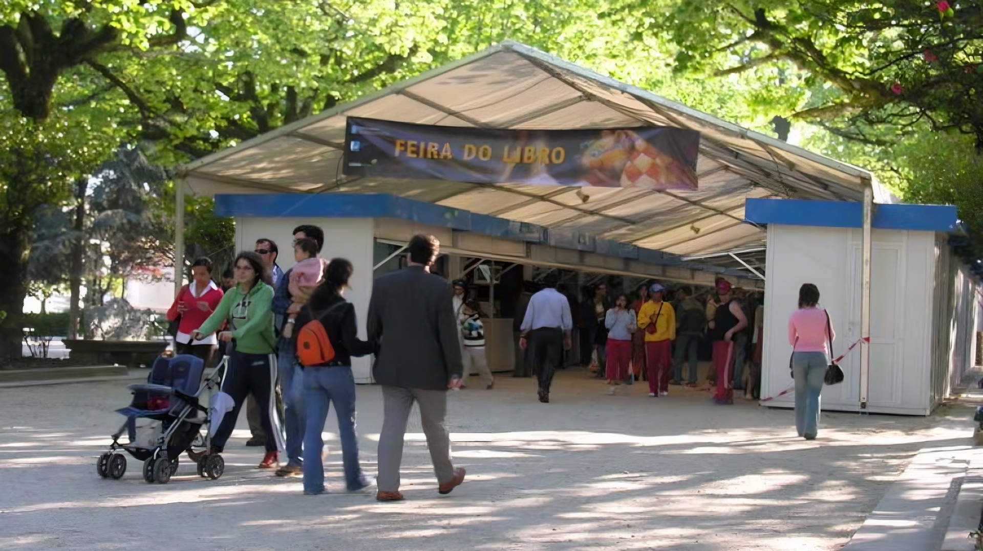 Imaxe de arquivo da Feira do Libro de Santiago | FEDERACIÓN DE LIBRARÍAS DE GALICIA