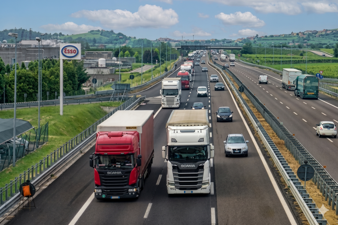 Un proceso que empieza en el origen, por lo que el uso de cajas de envío de materiales reciclados y tamaños ajustados al producto real se ha extendido