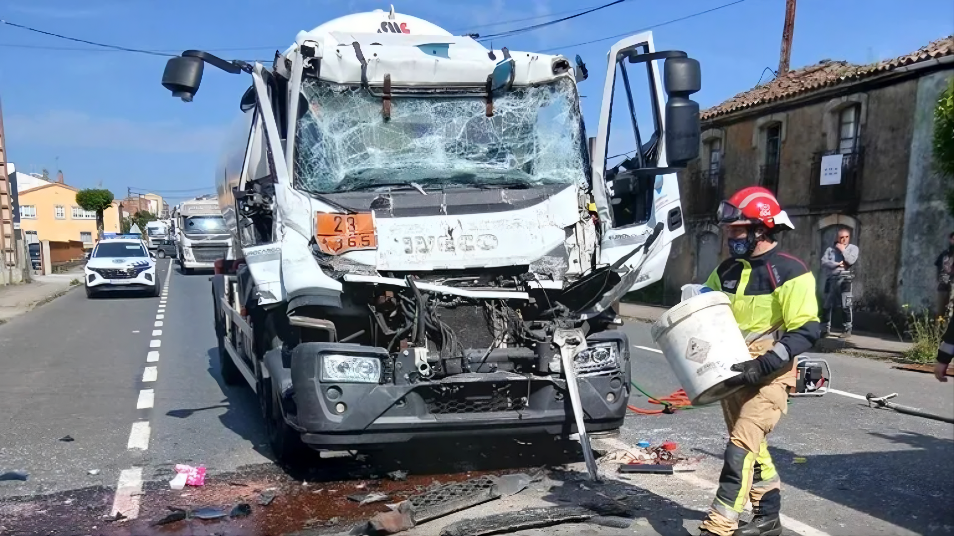 Imagen del accidente en Melide | Bomberos de Arzúa