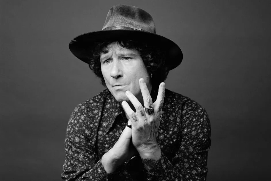 El artista Enrique Bunbury | Billiboard