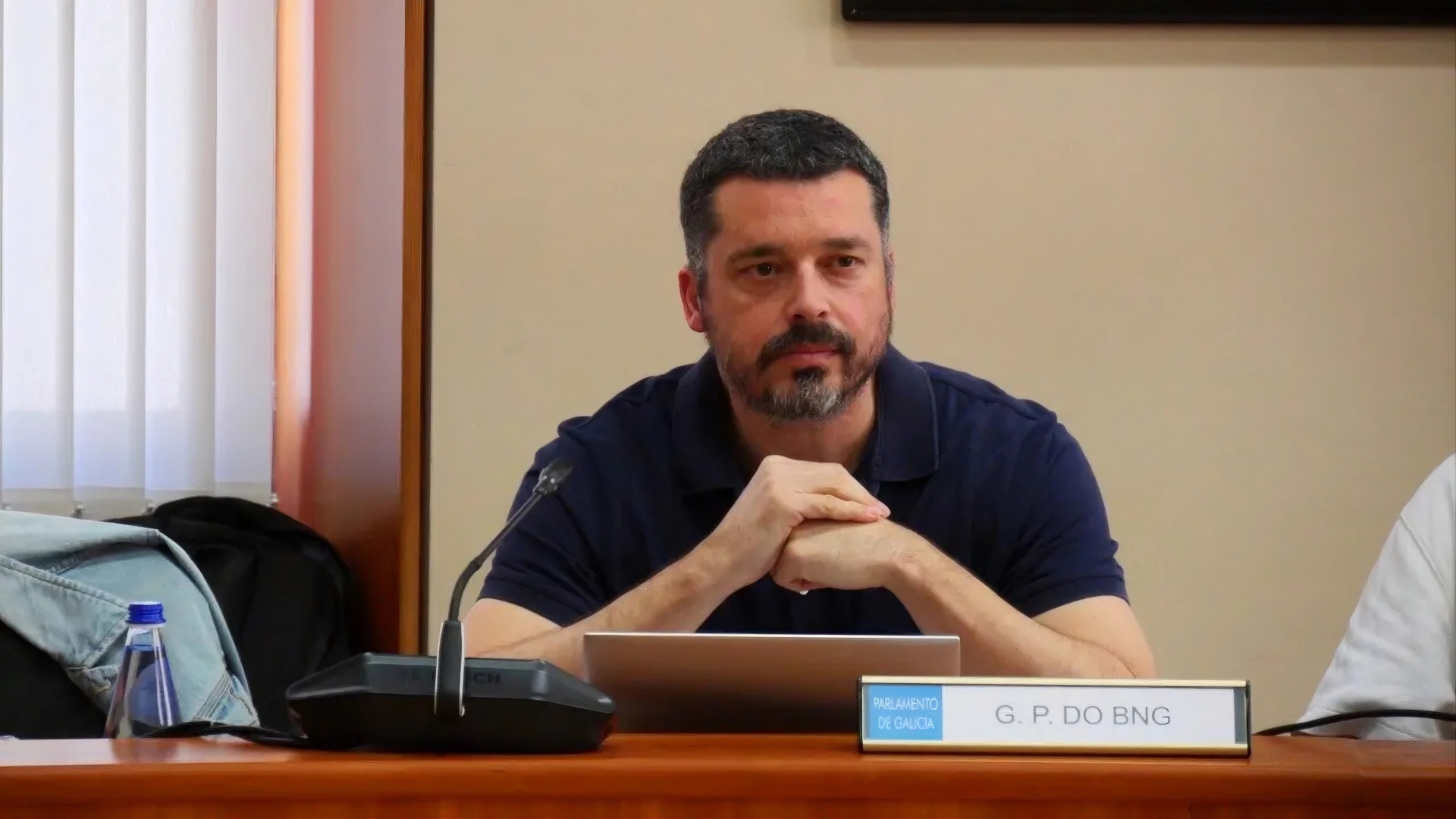 Mon Fernández candidato BNG Ferrol Alcaldía 2027 Parlamento de Galicia