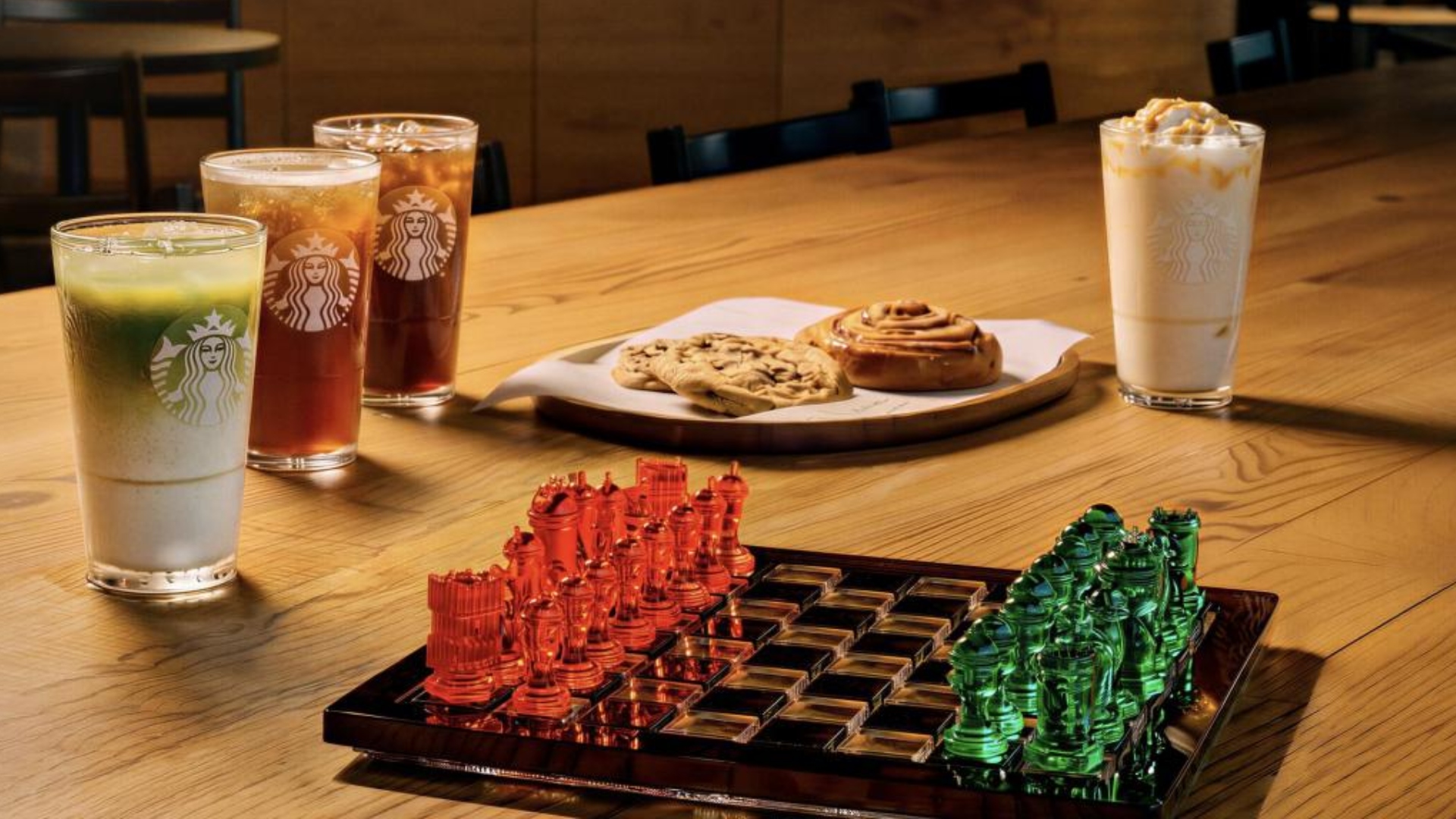 Starbucks Milfshakes ajedrez