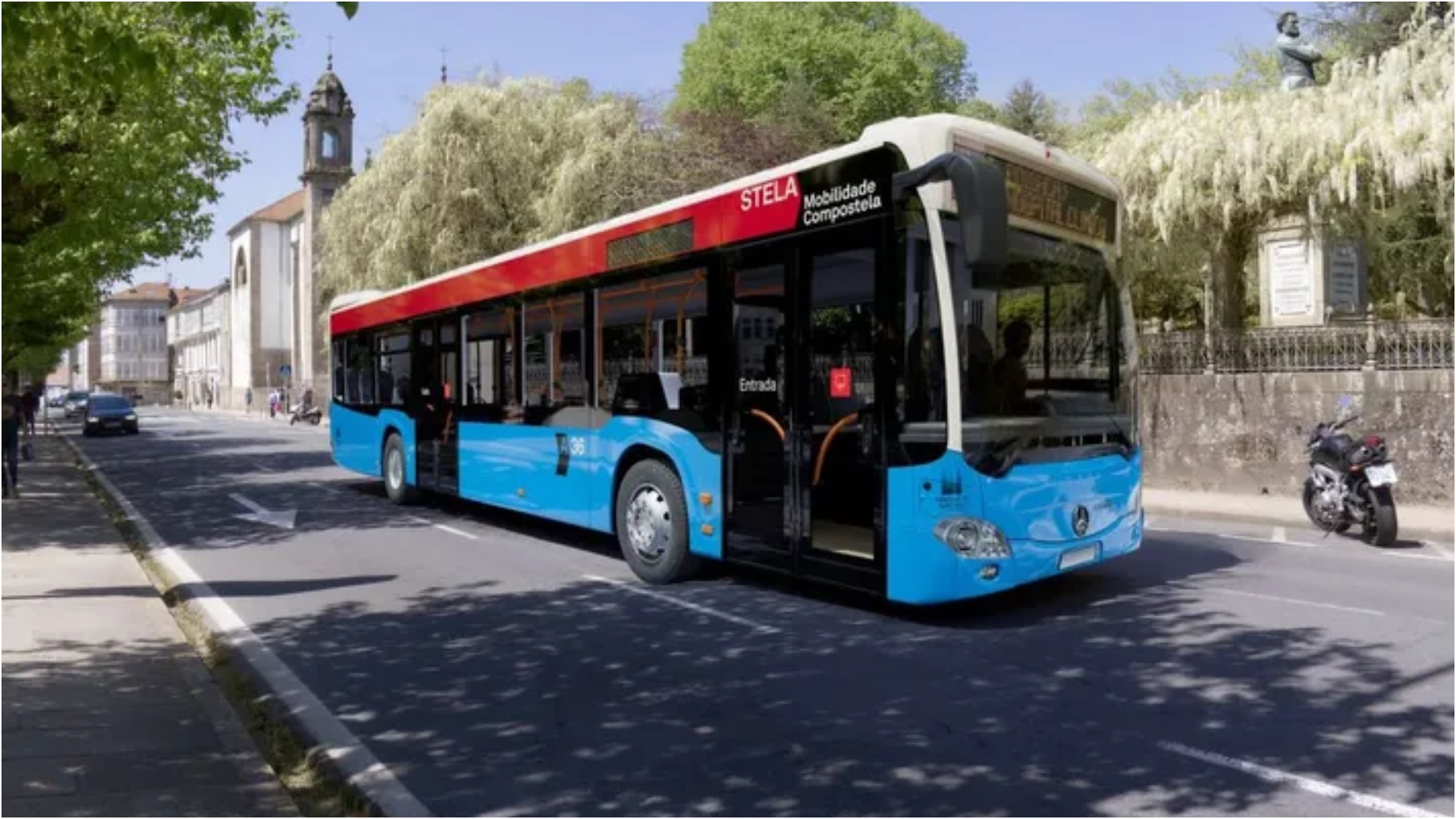 Un autobús urbano de Santiago con el nuevo diseño de Stela | CONCELLO DE SANTIAGO