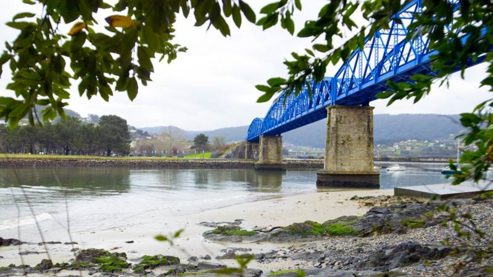 Praia de Sopazos, en Pontedeume | Turismo de Galicia