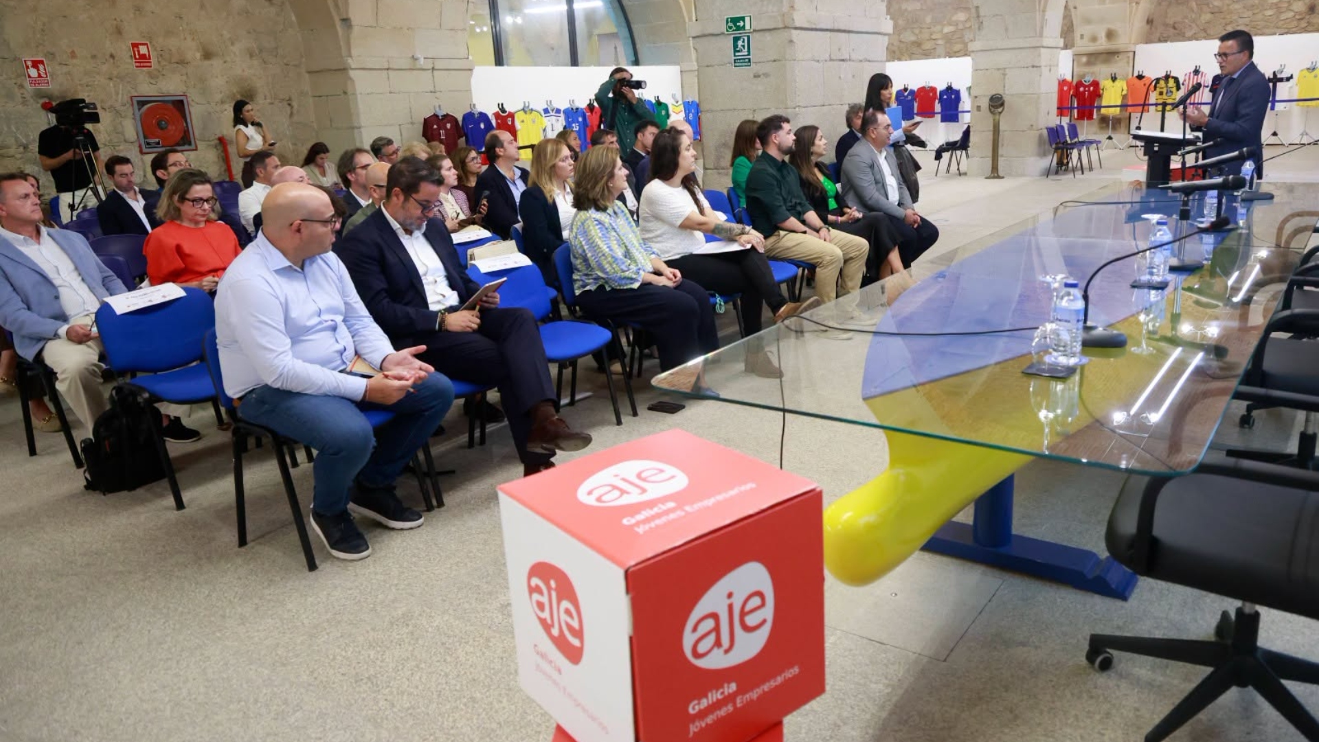 AJE Galicia encuentro transición energética ExpoNav