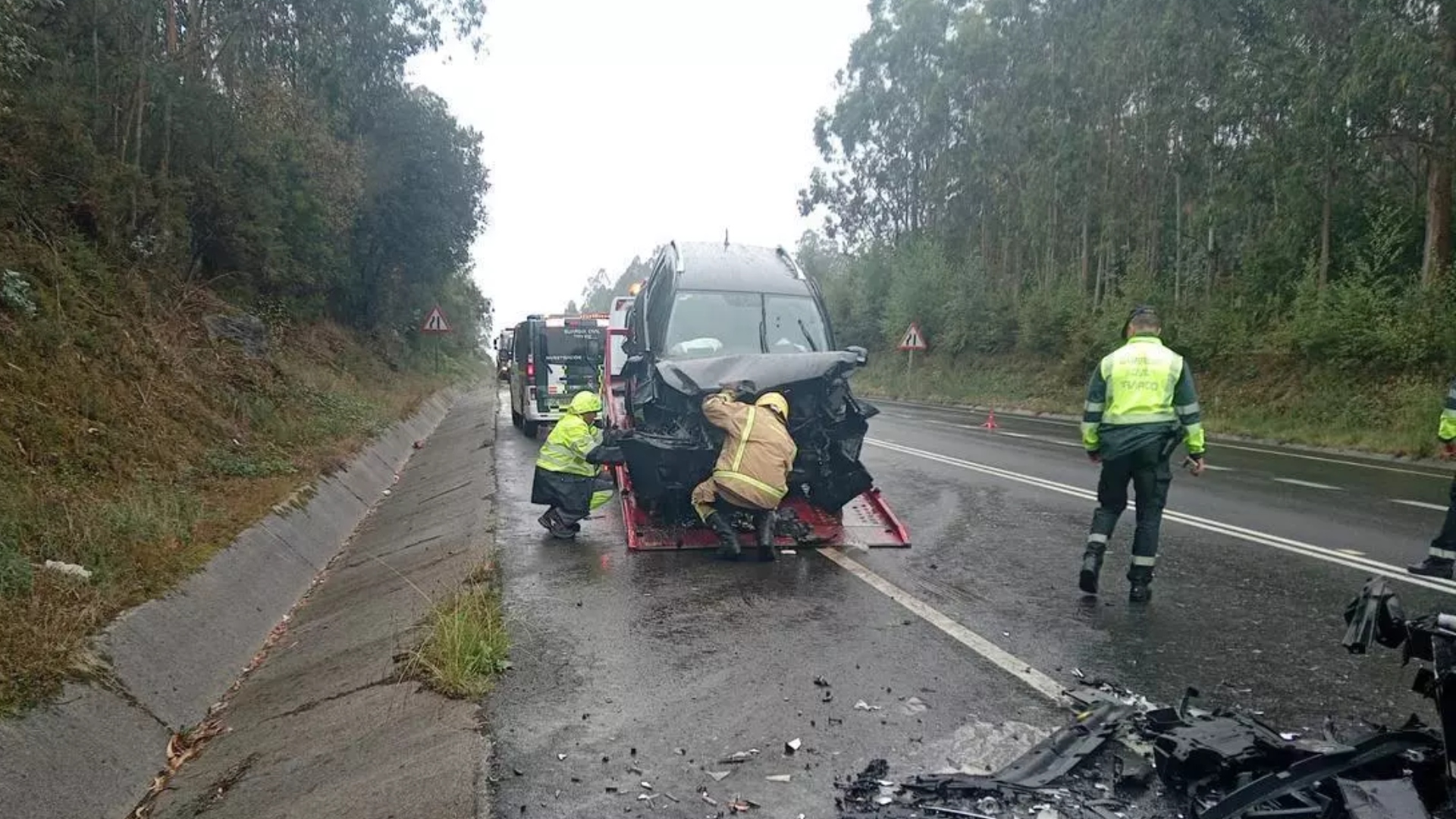 El accidente mortal en la AC-523 en Cerceda | BOMBEIROS DE ORDES