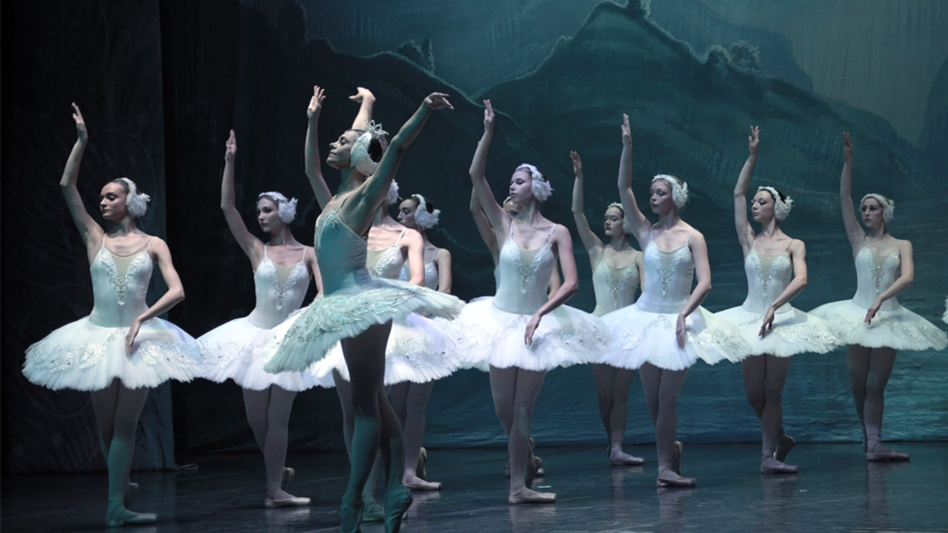 Unha imaxe do ballet 'El lago de los cisnes' | International Ballet Company
