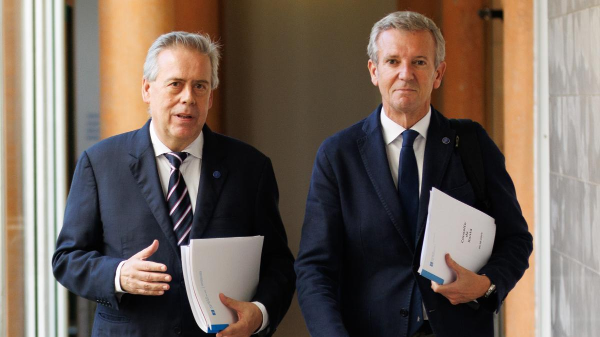 El conselleiro de Sanidade, Antonio Gómez Caamaño, y el presidente de la Xunta, Alfonso Rueda |  Xunta de Galicia