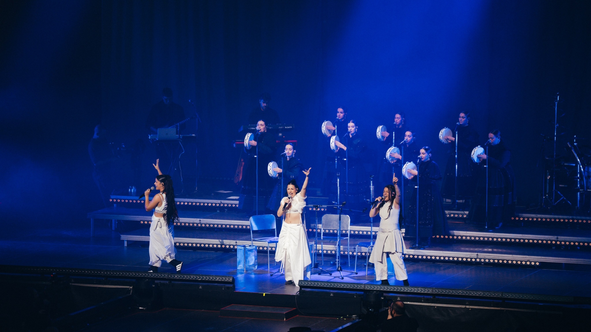As Tanxugueiras no escenario do Coliseum | @TANXUGUEIRAS