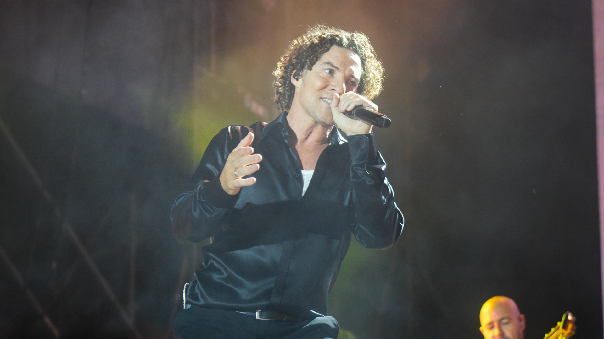 David Bisbal en uno de sus últimos conciertos de este año 2026 | @DAVIDBISBAL