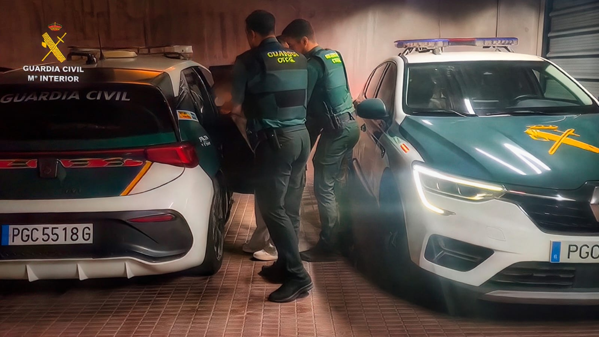 O momento da detención pola Garda Civil | GARDA CIVIL